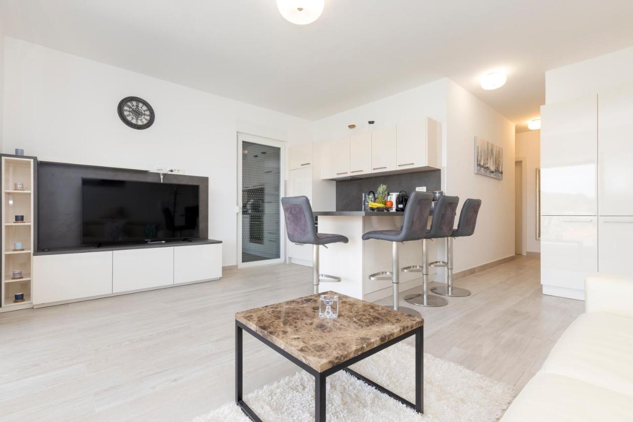Apartments Tony Mali Lošinj Buitenkant foto
