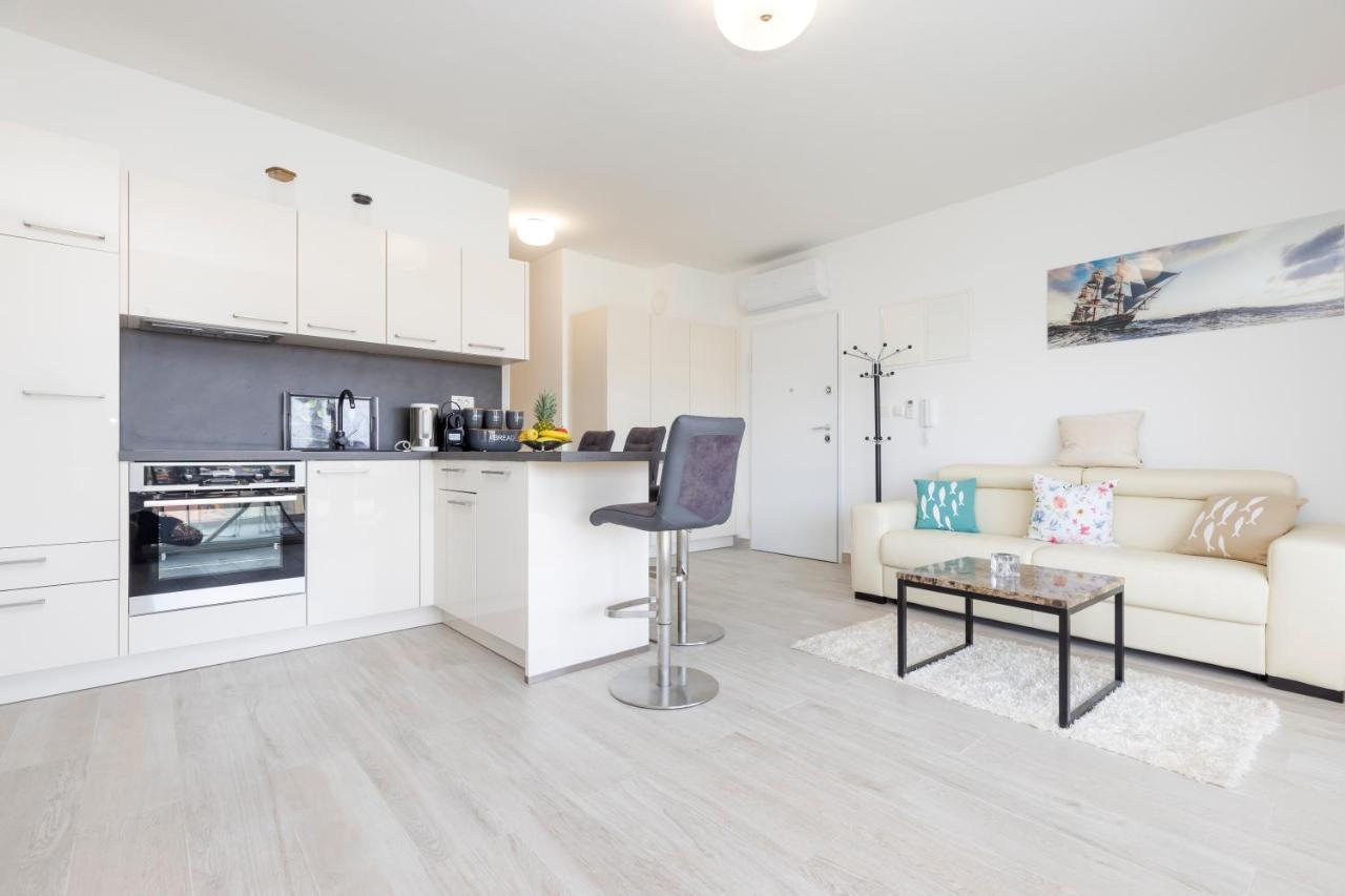 Apartments Tony Mali Lošinj Buitenkant foto